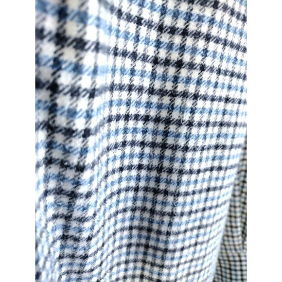 Eddie Bauer Mens button down Flannel sz Large L Blue Black White plaid - Picture 5 of 6